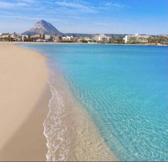 Acogedor Y Precioso Atico En Javea Primera Linea Playa المظهر الخارجي الصورة